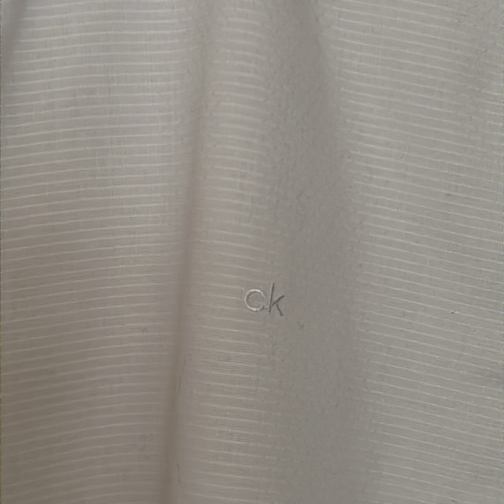 Calvin Klein short sleeve button down - Picture 2 of 4
